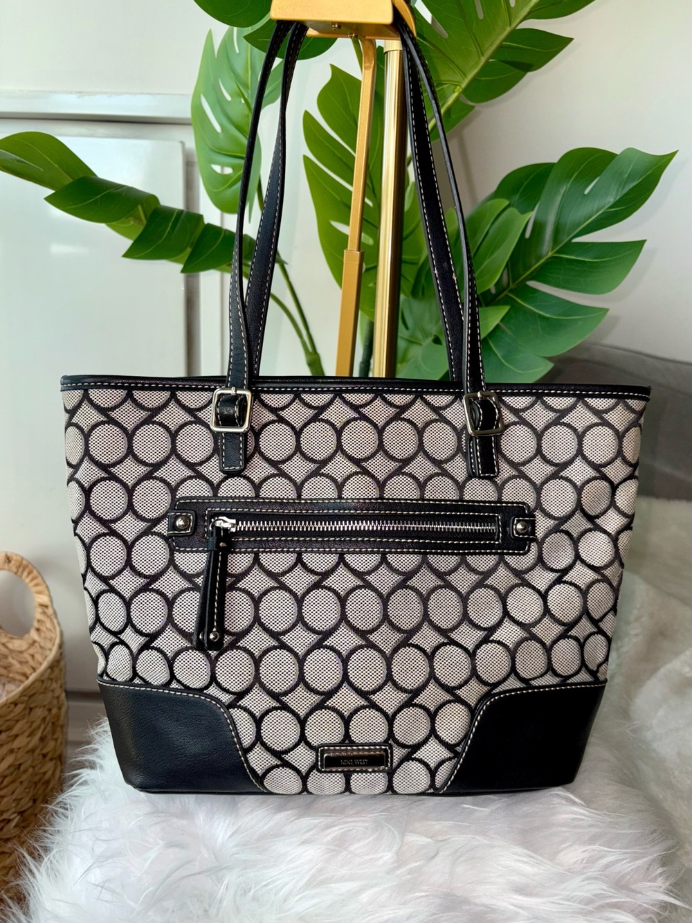 Vintage Y2K Nine West Black Cream Geometric Print Shoulder Tote Bag